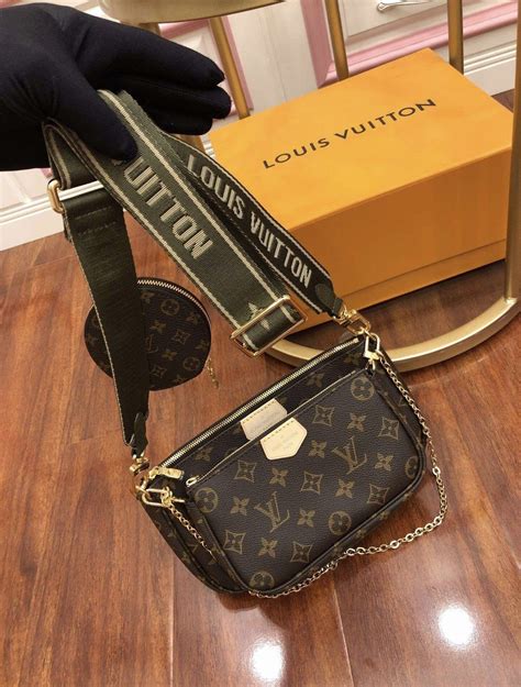 louis vuitton cross body pouch.